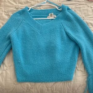 Cozy V-Neck Blue Sweater